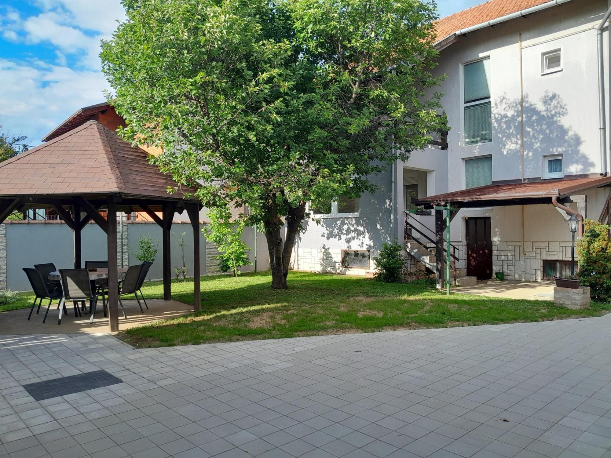 ווקובאר Apartman Kod Dide I Bake מראה חיצוני תמונה